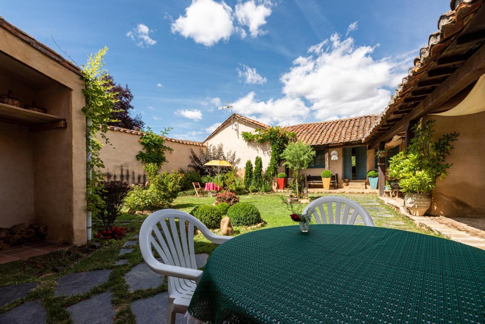 Descubre La Cepedana: Casa Rural Con Encanto En Cogorderos, A Solo 10 Km De Astorga Exterior photo